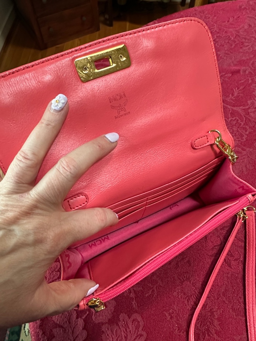MCM Pink Leather Turnlock Crossbody/Clutch - Picture 4 of 4